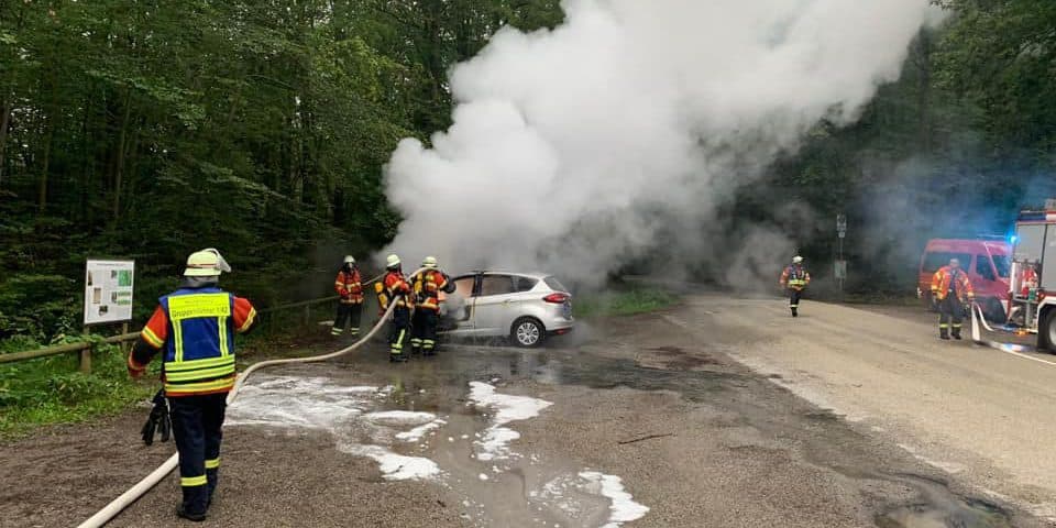 Einsatz Fahrzeugbrand | Freiwillige Feuerwehr Spiegelberg