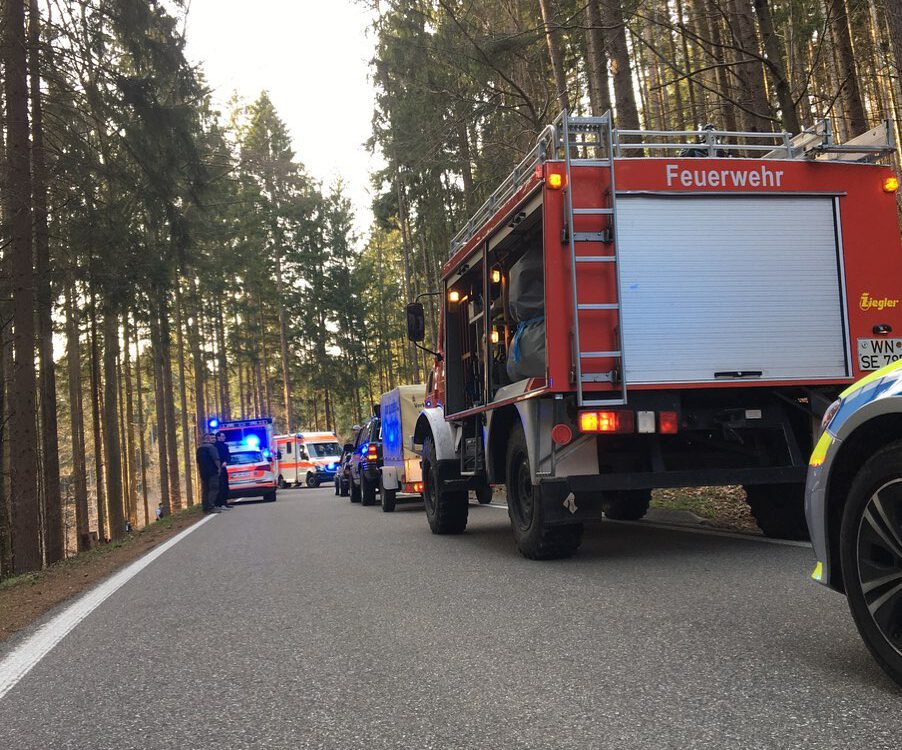 Motorradunfall Feuerwehr Spiegelberg