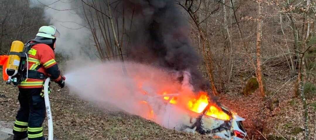 Fahrzeugbrand Spiegelberg