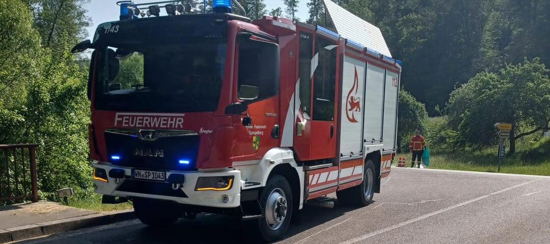 Einsatz Feuerwehr Spiegelberg - Ölspur